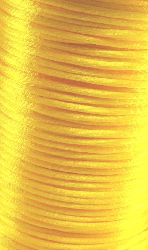 Cordón de raso amarillo